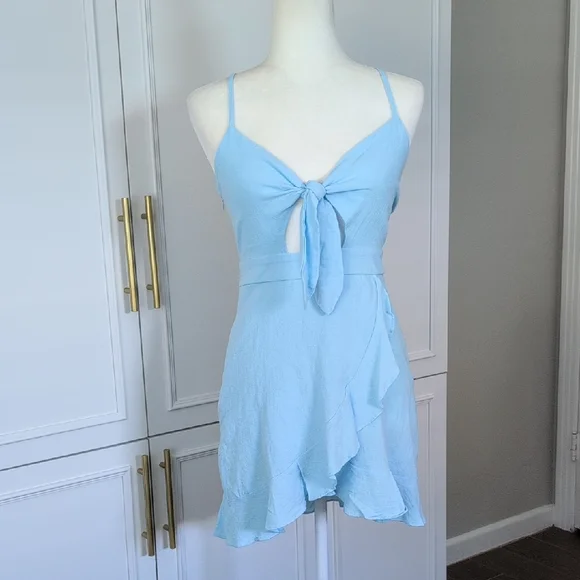 NWT Zaful Light Blue Tie-Front Spaghetti Strap Mini Dress Size 4 - Picture 3 of 9